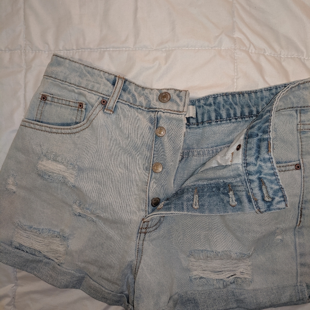 HIGH RISE Mom Jean shorts - Picture 5 of 6